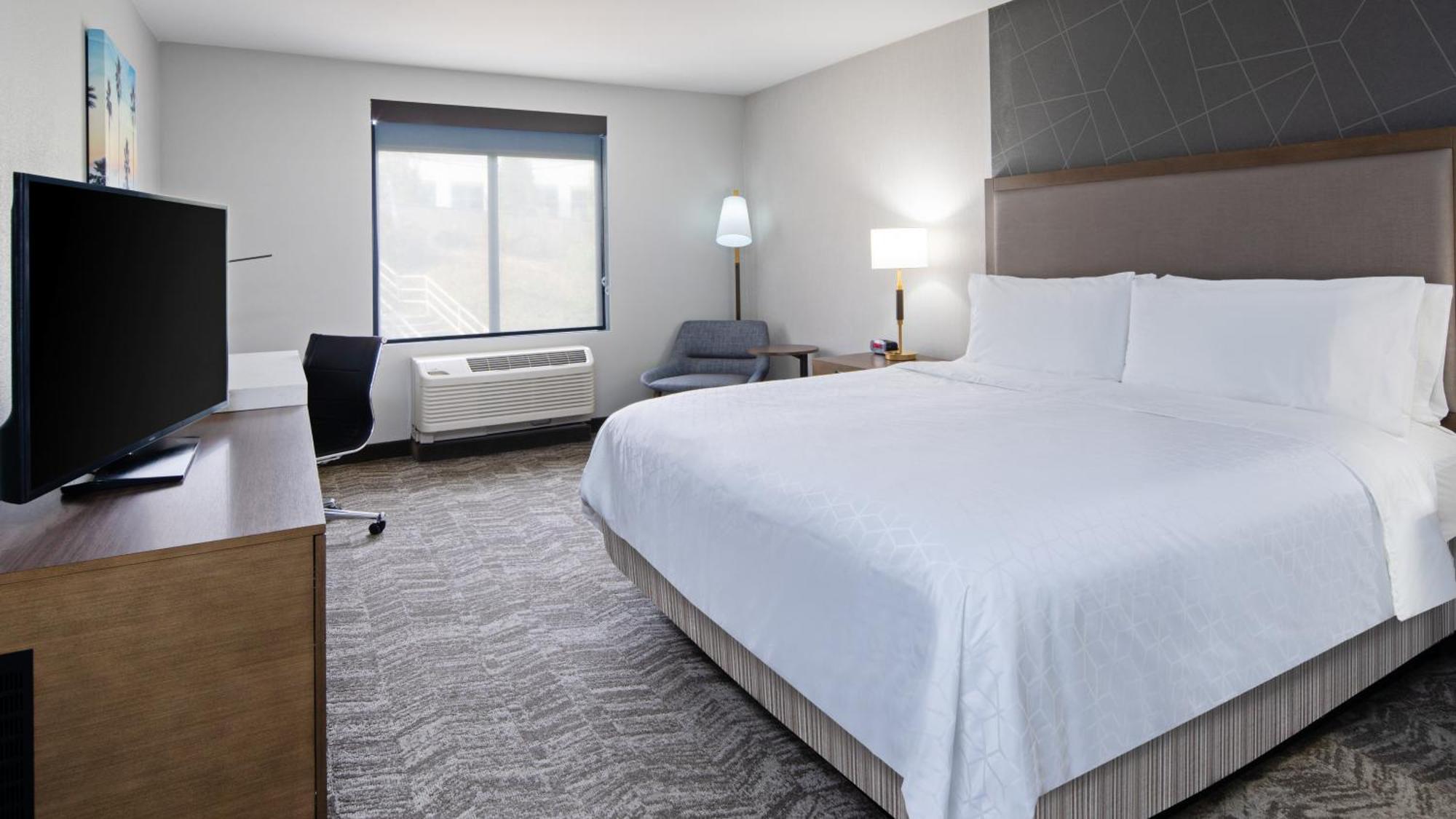 Best Western Valencia/Six Flags Inn & Suites Santa Clarita Exterior photo