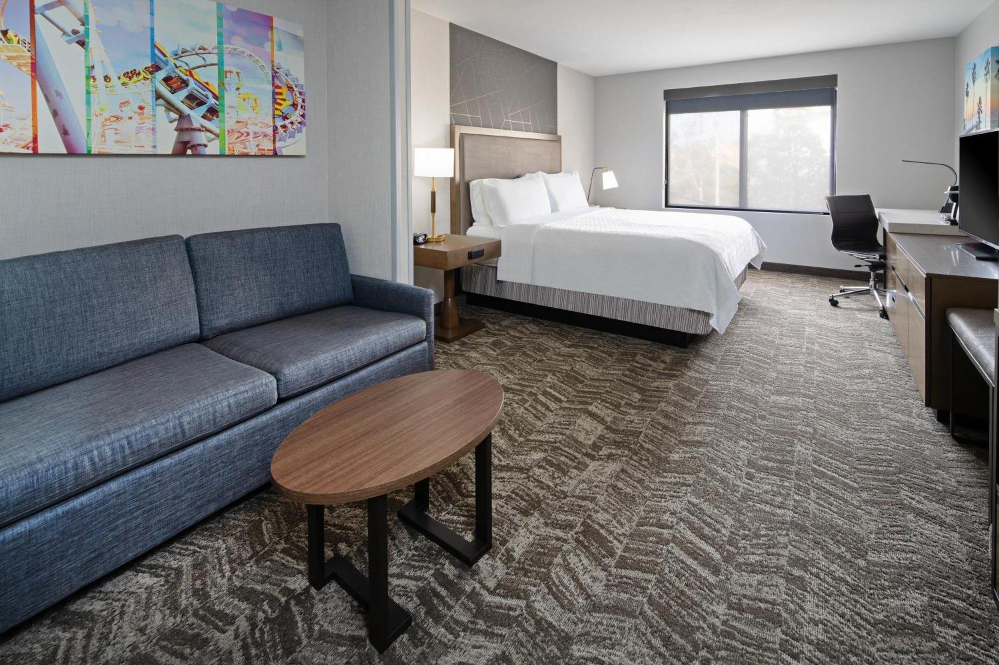 Best Western Valencia/Six Flags Inn & Suites Santa Clarita Exterior photo